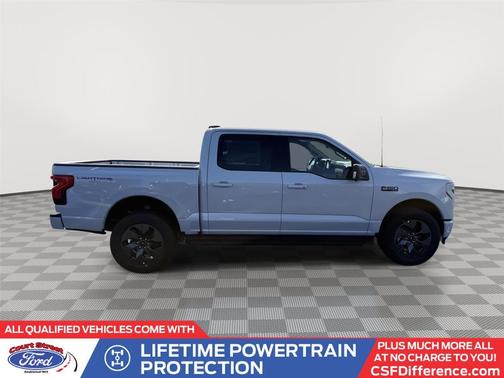 2025 Ford F-150 Lightning Flash