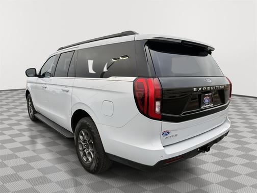 Space Silver 2025 Ford Expedition Max Active 4x4