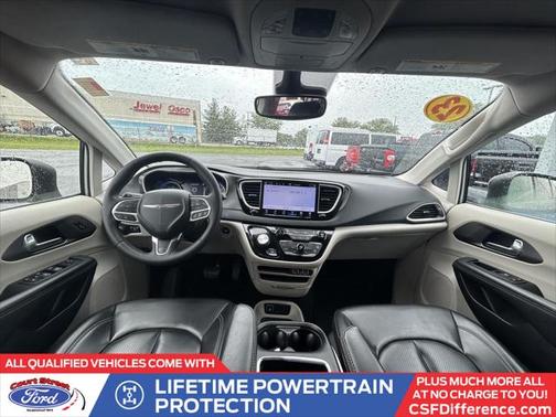 2023 Chrysler Pacifica Touring L