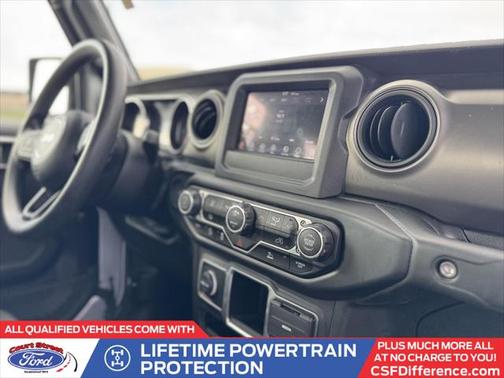 2023 Jeep Gladiator Sport