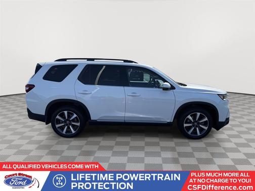 2025 Honda Pilot Touring 8-Passenger