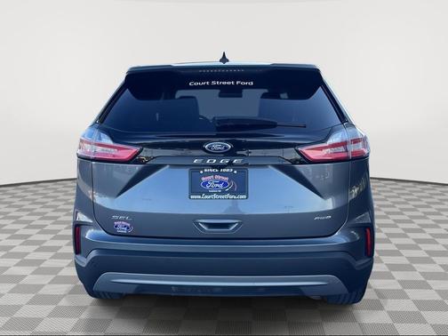 Carbonized Gray Metallic 2024 Ford Edge SEL
