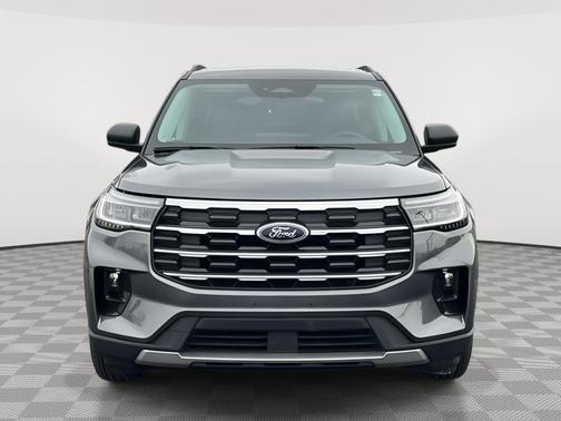 Carbonized Gray Metallic 2025 Ford Explorer Active