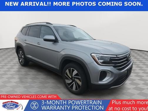 2025 Volkswagen Atlas 2.0T SE w/Technology