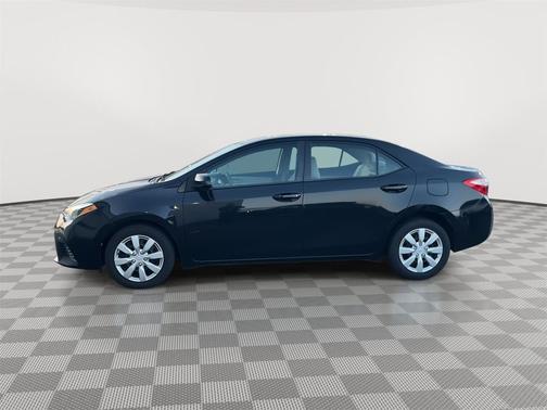 Black Sand Pearl 2016 Toyota Corolla LE