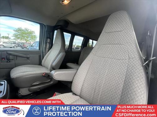 2024 Chevrolet Express 3500 LT