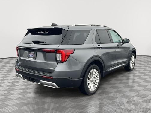 Carbonized Gray Metallic 2025 Ford Explorer Platinum