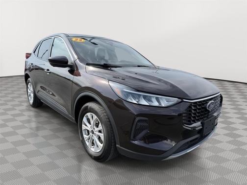 Cinnabar Red 2023 Ford Escape Active