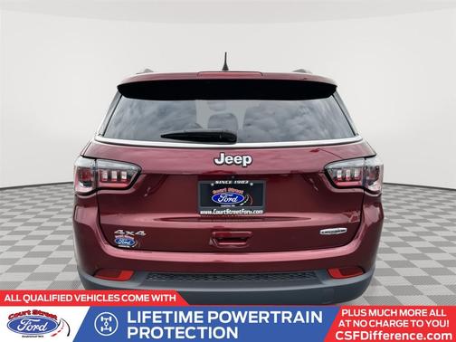 2022 Jeep Compass Latitude Lux