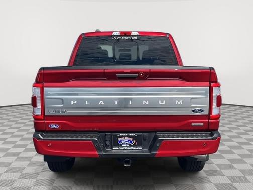 Rapid Red Metallic Tinted Clearcoat 2022 Ford F-150 Platinum