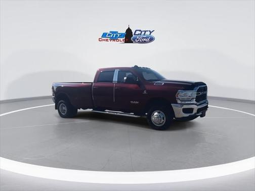 2021 RAM 3500 Big Horn Crew Cab 4x4 8' Box