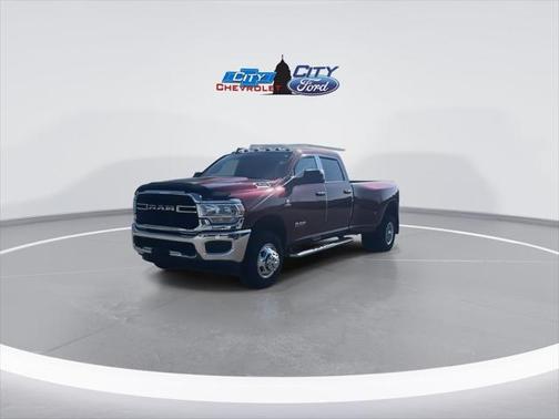 2021 RAM 3500 Big Horn Crew Cab 4x4 8' Box