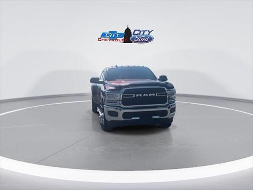 2021 RAM 3500 Big Horn Crew Cab 4x4 8' Box