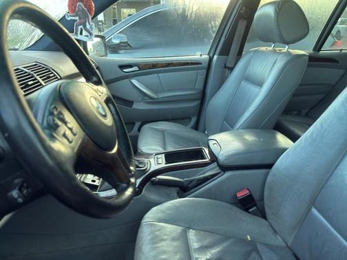 2001 BMW X5 3.0i