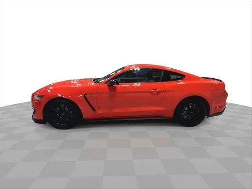 2016 Ford Shelby GT350 Base