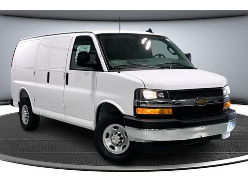 2025 Chevrolet Express 2500 RWD 2500 Regular Wheelbase WT