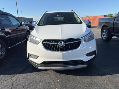 Summit White 2017 Buick Encore Preferred