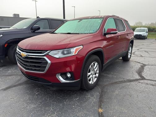 2018 Chevrolet Traverse LT Cloth