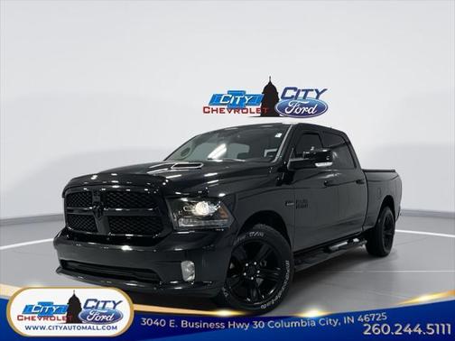 2017 RAM 1500 Night Crew Cab 4x4 6'4' Box