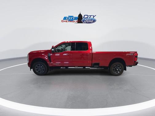 2023 Ford F-350 Lariat