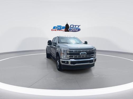 2024 Ford F-350 XLT