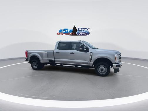 2024 Ford F-350 XLT