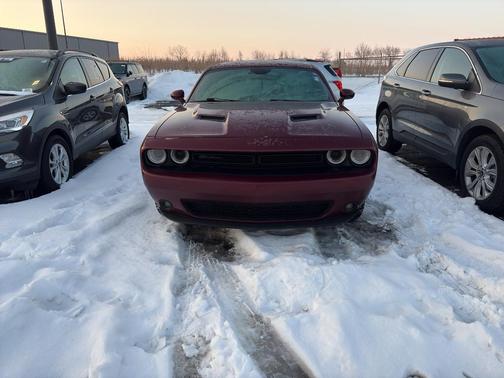 2019 Dodge Challenger SXT
