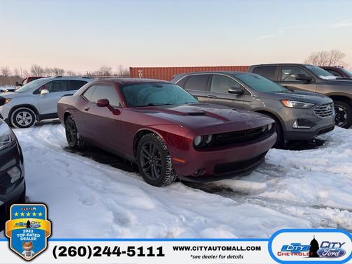 2019 Dodge Challenger SXT