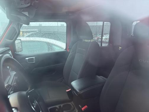 2023 Jeep Gladiator Overland