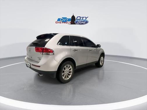 2012 Lincoln MKX Base