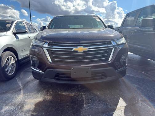 2022 Chevrolet Traverse LT Cloth