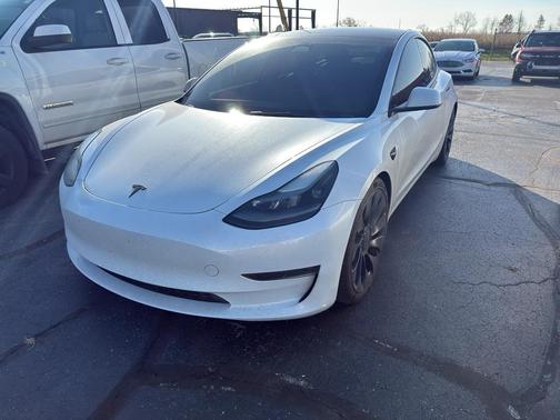 2023 Tesla Model 3 Performance