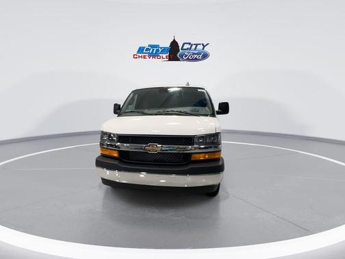 2025 Chevrolet Express 2500 RWD 2500 Regular Wheelbase WT