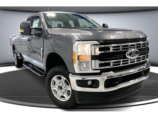 2026 Ford F-350 XLT
