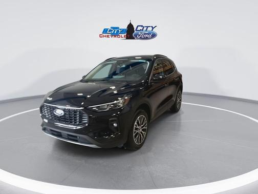2025 Ford Escape PHEV Base