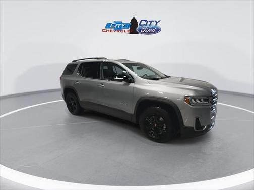 2023 GMC Acadia AWD AT4