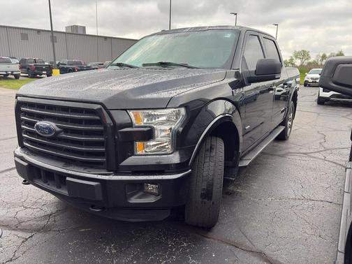 Tuxedo Black Metallic 2015 Ford F-150 XLT