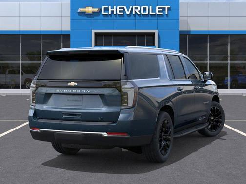 2026 Chevrolet Suburban LT