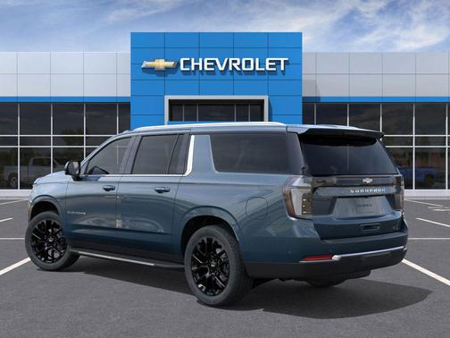 2026 Chevrolet Suburban LT