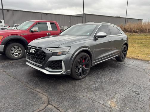 2022 Audi RS Q8 4.0T