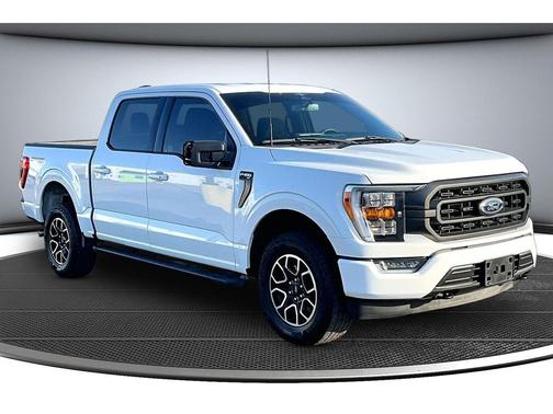 Oxford White 2023 Ford F-150 XLT