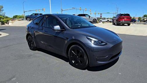 2023 Tesla Model Y Long Range Dual Motor All-Wheel Drive