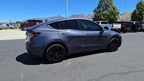 2023 Tesla Model Y Long Range Dual Motor All-Wheel Drive
