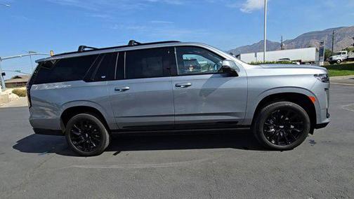 2024 Cadillac Escalade ESV Sport