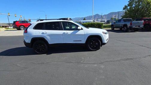 2019 Jeep Cherokee Altitude