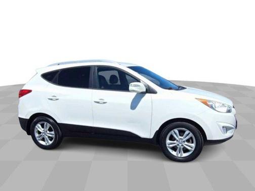 2013 Hyundai TUCSON GLS
