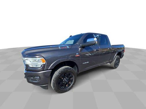 2022 RAM 2500 Laramie Crew Cab 4x4 6'4' Box
