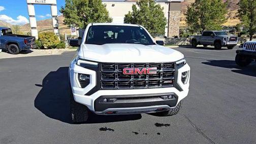 2023 GMC Canyon AT4