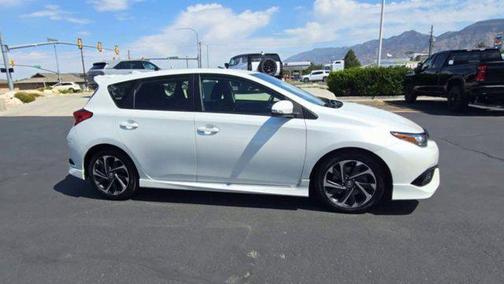 2017 Toyota Corolla iM Base