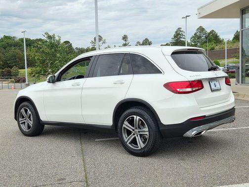 White 2019 Mercedes-Benz GLC 300 4MATIC